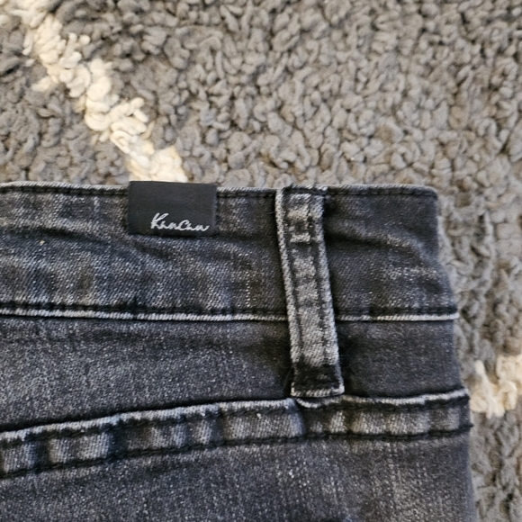 KanCan Los Angeles Skinny Distressed Washed Black Denim Jean Shorts Size 31 - Picture 4 of 5